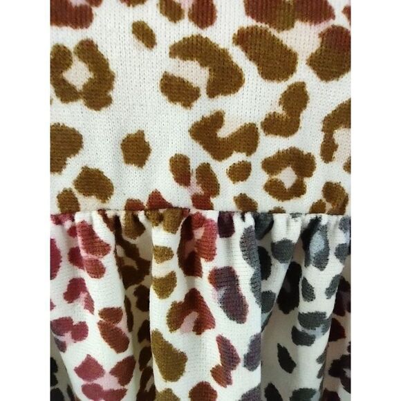 Honeyme Animal Print Babydoll Blouse Size Small NWT - Picture 10 of 10
